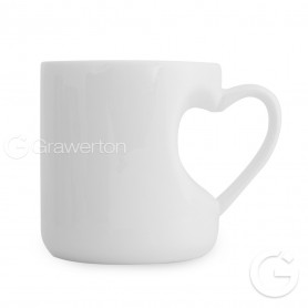 White mug Heart